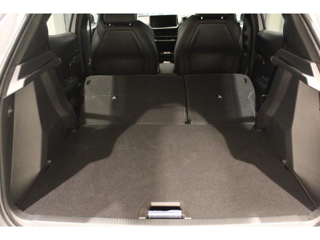 PEUGEOT 2008 GT BLUE HDI