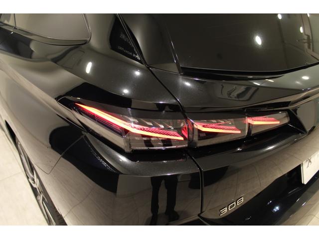 308 SW GT ブルーHDi 新車保証継承/アクティブクルーズコントロール/レーンキープアシスト/スライディングガラスルーフ/電動シート/フロントシートヒーター/禁煙車(13枚目)