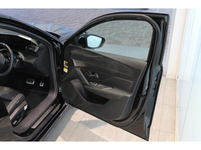 308 SW GT ブルーHDi 新車保証継承/アクティブクルーズコントロール/レーンキープアシスト/スライディングガラスルーフ/電動シート/フロントシートヒーター/禁煙車(20枚目)