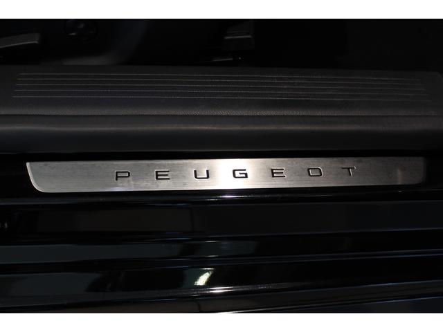 308 SW GT ブルーHDi 新車保証継承/アクティブクルーズコントロール/レーンキープアシスト/スライディングガラスルーフ/電動シート/フロントシートヒーター/禁煙車(42枚目)