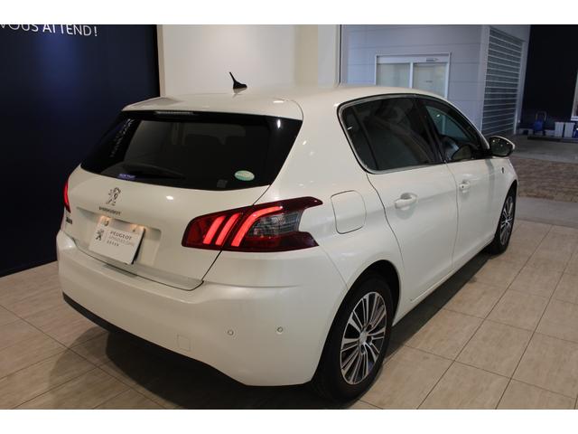 308 ロードトリップ ブルーHDi 正規認定中古車/フルLEDヘッドライト/純正アルミホイール/アクティブクルーズコントロール/レーンキープアシスト/1オーナー/禁煙車(7枚目)