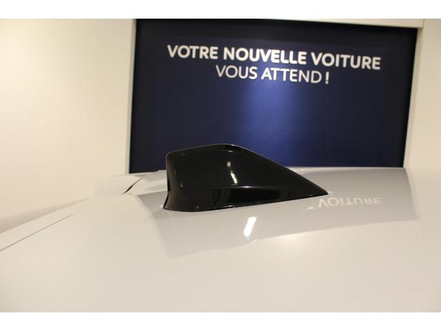 ４０８ ＧＴハイブリッド　新車保証継承／フロントシートヒーター／アクティブクルーズコントロール／アダプティブヘッドライト／運転席パワーシート／１オーナー／禁煙車（17枚目）