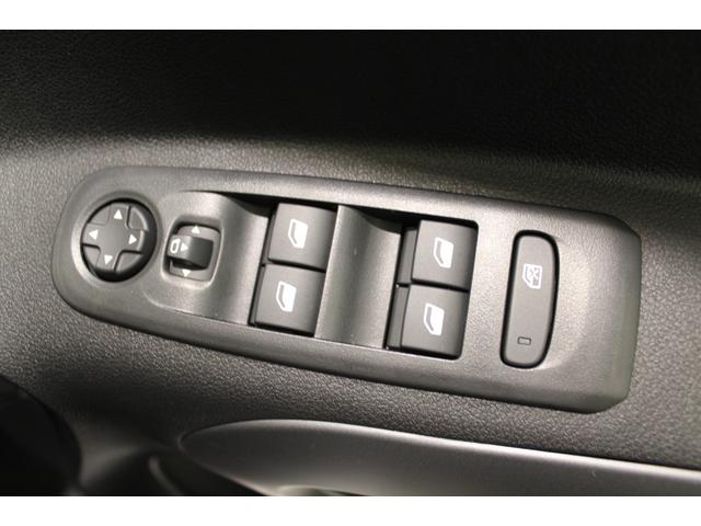 ベルランゴ 新車保証継承/フルLEDヘッドライト/ガラスルーフ/スライドドア/アクティブクルーズコントロール/レーンキープアシスト/1オーナー/禁煙車(27枚目)