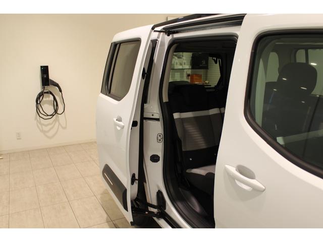 ベルランゴ 新車保証継承/フルLEDヘッドライト/ガラスルーフ/スライドドア/アクティブクルーズコントロール/レーンキープアシスト/1オーナー/禁煙車(51枚目)