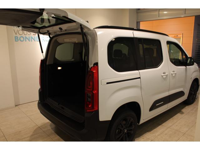 ベルランゴ 新車保証継承/フルLEDヘッドライト/ガラスルーフ/スライドドア/アクティブクルーズコントロール/レーンキープアシスト/1オーナー/禁煙車(61枚目)