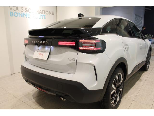 Ｃ４ マックス　ハイブリッド　新車保証継承／ＡＣＣ／レーンキープアシスト／フロントシートヒーター／１８インチ純正アルミホイール／ＬＥＤヘッドライト／１オーナー／禁煙車（7枚目）