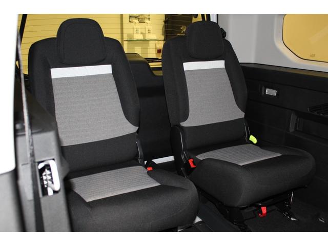 �R��ڃV�[�g����l������Ă��\���ȍL���ł��B