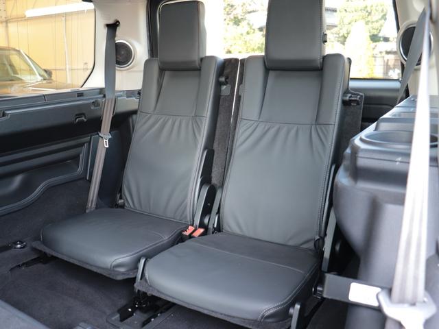 ディスカバリー４ ＨＳＥ　トリプルサンルーフ　サイドステップ　ステアリングヒーター　シートヒーター　リアエンターテイメント　クルーズコントロール　純正ナビ　ＥＴＣ　電動格納ミラー　オートライト　オートワイパー（36枚目）