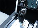 電子シフトノブを採用しております。MTモードがございますので、スポーティーな走りも楽しめます。
