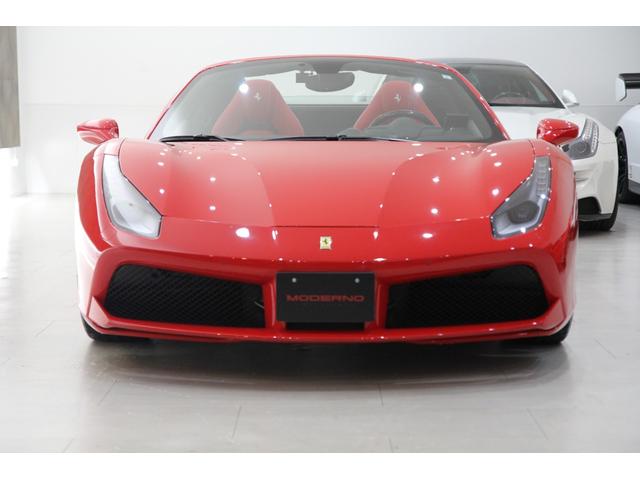 488スパイダー ベースグレード 正規D車 ブリリアントマフラー ロッソコルサ カーボンLEDステアリング フロントリフティング イエローブレーキキャリパー レッドレブカウンター 20インチ鍛造アルミホイール ETCドラレコレーダー(4枚目)