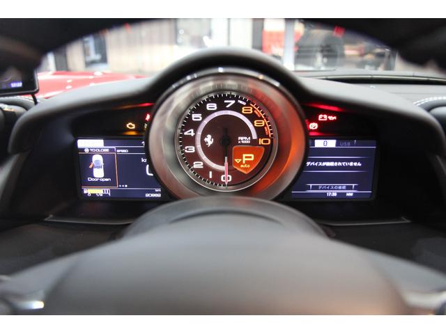 488スパイダー ベースグレード 正規D車 ブリリアントマフラー ロッソコルサ カーボンLEDステアリング フロントリフティング イエローブレーキキャリパー レッドレブカウンター 20インチ鍛造アルミホイール ETCドラレコレーダー(14枚目)