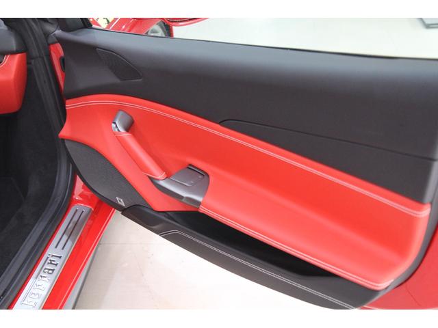 488スパイダー ベースグレード 正規D車 ブリリアントマフラー ロッソコルサ カーボンLEDステアリング フロントリフティング イエローブレーキキャリパー レッドレブカウンター 20インチ鍛造アルミホイール ETCドラレコレーダー(17枚目)