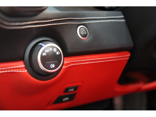 488スパイダー ベースグレード 正規D車 ブリリアントマフラー ロッソコルサ カーボンLEDステアリング フロントリフティング イエローブレーキキャリパー レッドレブカウンター 20インチ鍛造アルミホイール ETCドラレコレーダー(21枚目)