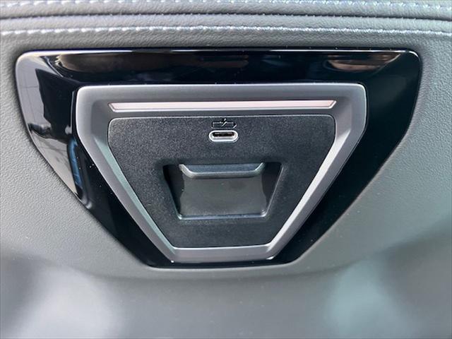 ５シリーズ ５２５Ｌｉ　エクスクルーシブ　Ｍスポーツ（29枚目）