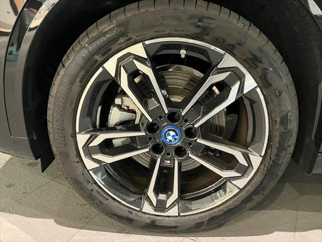 iX2 xDrive30 Mスポーツ(16枚目)