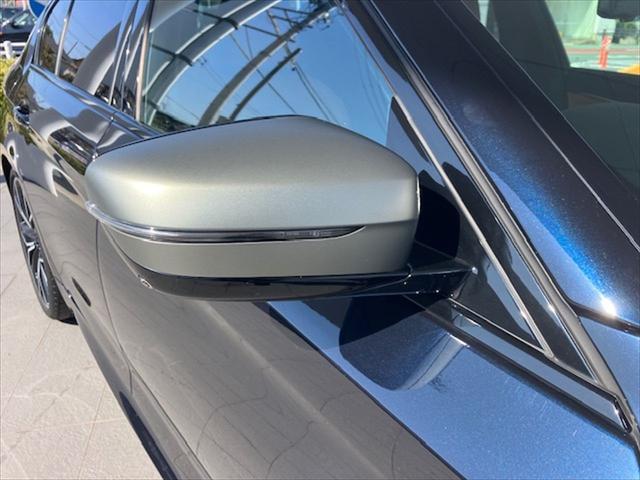 ５シリーズ Ｍ５５０ｉ　ｘＤｒｉｖｅ（12枚目）