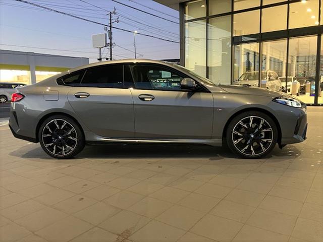 ２シリーズ ２２０ｄ　Ｍスポーツ（4枚目）