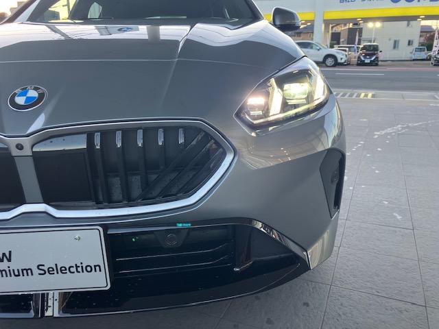 フロント・ガラス補償　　　最大で１００，０００円分＊の補償をご提供走行中の飛び石など、飛来物によるフロント・ガラス破損の損害を補償します。