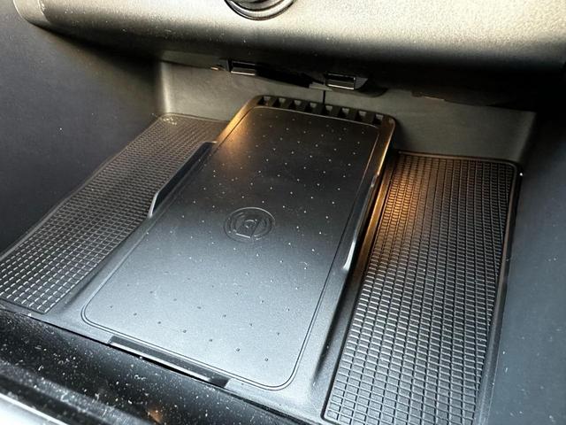 XC40リチャージ リチャージ プラスシングルモーター 電気自動車 Googleナビ 電動パノラマサンルーフ 360°ビューカメラ ブライトダスクメタリック 前後シートヒーター ステアリングヒーター パワーテールゲート 衝突軽減B(22枚目)