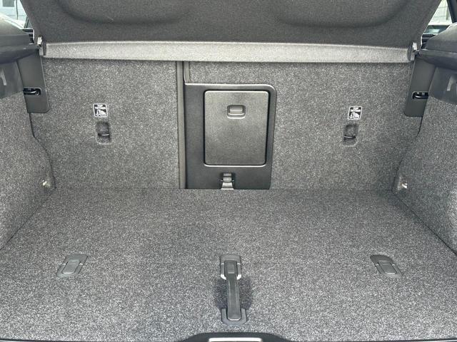 XC40リチャージ リチャージ プラスシングルモーター 電気自動車 Googleナビ 電動パノラマサンルーフ 360°ビューカメラ ブライトダスクメタリック 前後シートヒーター ステアリングヒーター パワーテールゲート 衝突軽減B(26枚目)