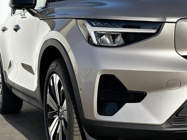XC40リチャージ リチャージ プラスシングルモーター 電気自動車 Googleナビ 電動パノラマサンルーフ 360°ビューカメラ ブライトダスクメタリック 前後シートヒーター ステアリングヒーター パワーテールゲート 衝突軽減B(46枚目)