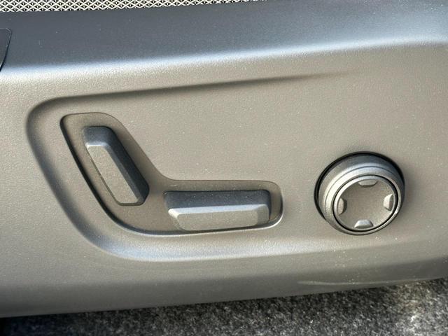 XC40リチャージ リチャージ プラスシングルモーター 電気自動車 Googleナビ 電動パノラマサンルーフ 360°ビューカメラ ブライトダスクメタリック 前後シートヒーター ステアリングヒーター パワーテールゲート 衝突軽減B(50枚目)