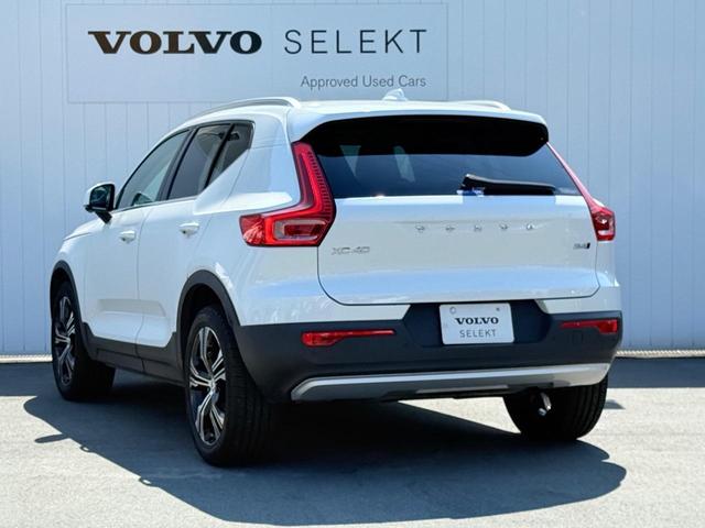 ＸＣ４０ Ｂ４　ＡＷＤ　インスクリプション　ワンオーナー／禁煙車／ブロンドレザー／ハーマンカードン／純正ナビ／ＴＶ／Ｂｌｕｅｔｏｏｔｈ／カープレイ／Ｆ＆Ｒシートヒーター／ステアリングヒーター／３６０カメラ／ＬＥＤヘッドライト／オートライト（13枚目）