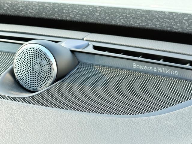 ＸＣ９０ リチャージ　ＰＨＶ　Ｔ８　ＡＷＤ　インスクリプション　パノラマサンルーフ／エアサスペンション／Ｂ＆Ｗプレミアムサウンドシステム／ブロンドレザーシート／Ｆ＆Ｒシートヒーター／ステアリングヒーター／ベンチレーション／マッサージ機能／ＬＥＤヘッドライト（22枚目）