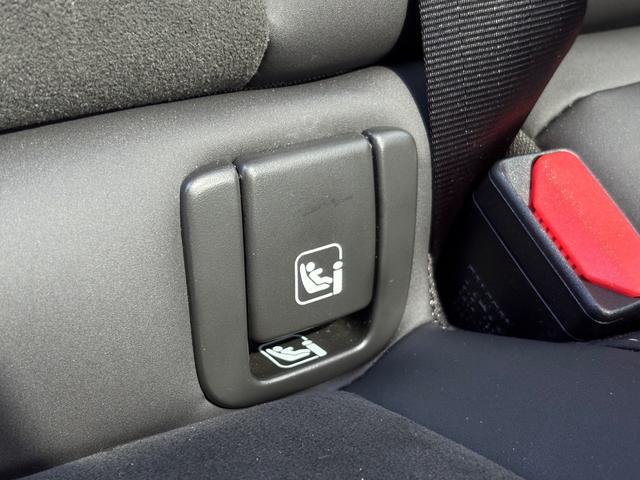 XC40 ウルトラ B4 AWD ダークエディション 特別使用車/アルカンターラシート/パノラマサンルーフ/ハーマンカードン/Googleナビ/カープレイ/Bluetooth/F&Rシートヒーター/ステアリングヒーター/レインセンサー/オートライト(45枚目)