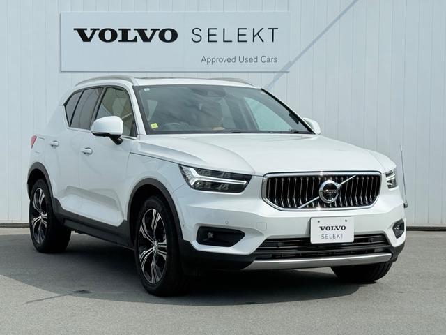 ＸＣ４０ リチャージ　ＰＨＶ　Ｔ５　インスクリプション　禁煙車／アンバーレザー／パノラマサンルーフ／ハーマンカードン／純正ナビ／ＴＶ／アップルカープレイ／Ｆ＆Ｒシートヒーター／ステアリングヒーター／３６０カメラ／フルＬＥＤｔライト／レインセンサー／１９ＡＷ（9枚目）