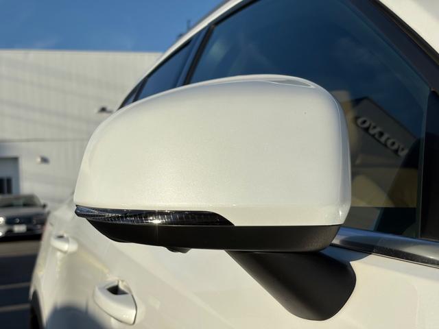 ＸＣ４０ リチャージ　ＰＨＶ　Ｔ５　インスクリプション　禁煙車／アンバーレザー／パノラマサンルーフ／ハーマンカードン／純正ナビ／ＴＶ／アップルカープレイ／Ｆ＆Ｒシートヒーター／ステアリングヒーター／３６０カメラ／フルＬＥＤｔライト／レインセンサー／１９ＡＷ（47枚目）