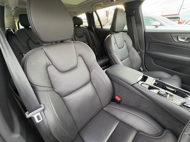 V60 リチャージ PHV T6 AWD インスクリプション ワンオーナー/禁煙車/パノラマサンルーフ/B&Wプレミアムサウンドシステム//チャコールレザー/F&Rシートヒーター/ステアリングヒーター/純正ナビ/TV/カープレイ/360カメラ/LEDヘッドライト(17枚目)