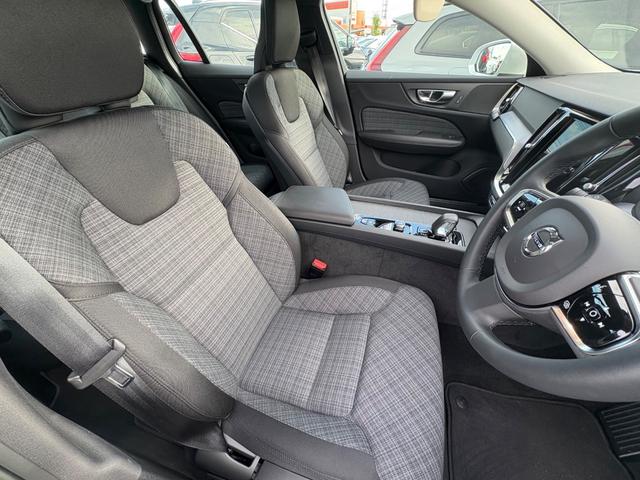 V60 クロスカントリー プラス B5 AWD 認定中古車/Googleナビ/カープレイ/Bluetooth/F&Rシートヒーター/ステアリングヒーター/360カメラ/衝突軽減B/LEDヘッドライト/オートライト/レインセンサー/ETC(9枚目)