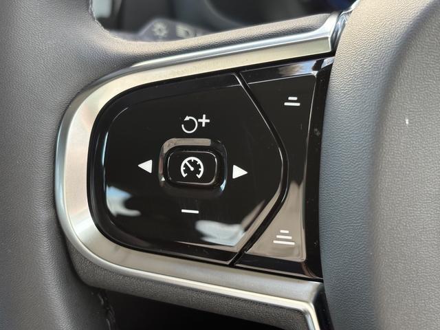 V60 クロスカントリー プラス B5 AWD 認定中古車/Googleナビ/カープレイ/Bluetooth/F&Rシートヒーター/ステアリングヒーター/360カメラ/衝突軽減B/LEDヘッドライト/オートライト/レインセンサー/ETC(19枚目)