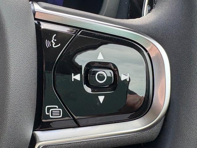 V60 クロスカントリー プラス B5 AWD 認定中古車/Googleナビ/カープレイ/Bluetooth/F&Rシートヒーター/ステアリングヒーター/360カメラ/衝突軽減B/LEDヘッドライト/オートライト/レインセンサー/ETC(20枚目)