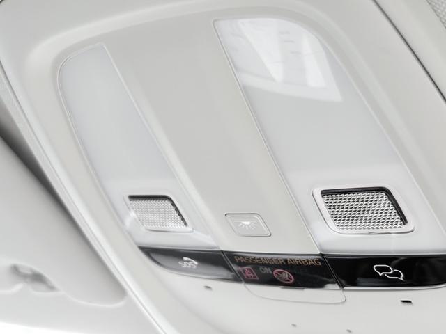 V60 クロスカントリー プラス B5 AWD 認定中古車/Googleナビ/カープレイ/Bluetooth/F&Rシートヒーター/ステアリングヒーター/360カメラ/衝突軽減B/LEDヘッドライト/オートライト/レインセンサー/ETC(36枚目)
