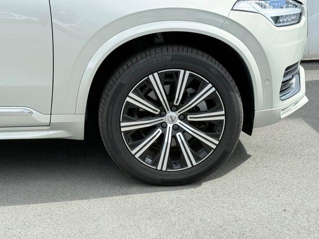 ＸＣ９０ Ｂ６　ＡＷＤ　インスクリプション　認定中古車／禁煙車／ブロンドナッパレザーシート／ハーマンカードン／純正ナビＴＶ／Ｂｌｕｅｔｏｏｔｈ／カープレイ／Ｆ＆Ｒシートヒーター／ステアリングヒーター／ベンチレーション／マッサージ機能／３列シート（16枚目）