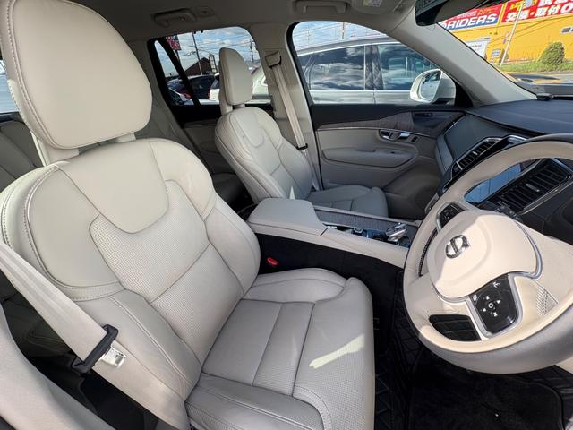 ＸＣ９０ Ｂ６　ＡＷＤ　インスクリプション　認定中古車／禁煙車／ブロンドナッパレザーシート／ハーマンカードン／純正ナビＴＶ／Ｂｌｕｅｔｏｏｔｈ／カープレイ／Ｆ＆Ｒシートヒーター／ステアリングヒーター／ベンチレーション／マッサージ機能／３列シート（19枚目）
