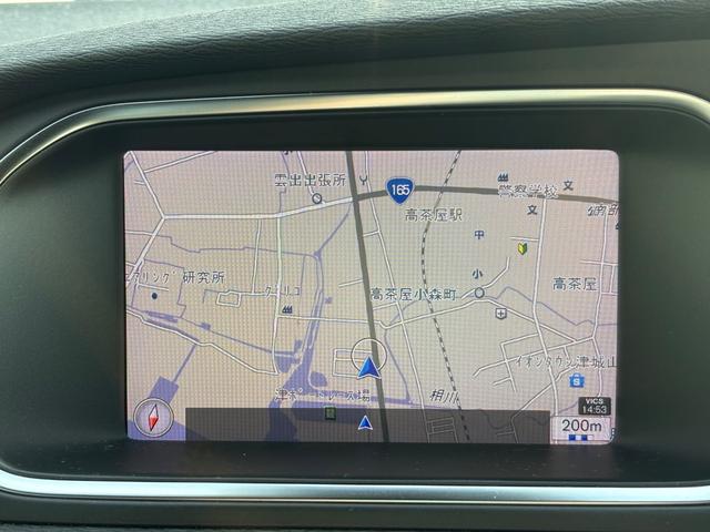 V40 クロスカントリー D4 ダイナミックエディション 禁煙車/純正ナビ/TV/Bluetooth/CD/LEDヘッドライト/レインセンサー/オートライト/ETC(27枚目)