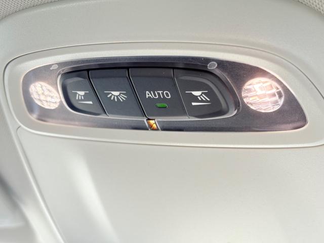 V40 D4 インスクリプション ディーゼルモデル/禁煙車/ブラックレザー/純正ナビ/TV/Bluetooth/ハーマンカードン/フロントシートヒーター/バックカメラ/LEDヘッドライト/レインセンサー/パワシート(32枚目)
