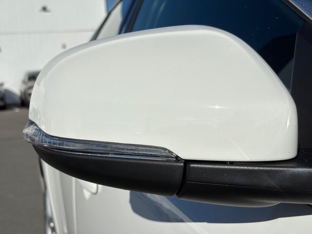 V40 D4 インスクリプション ディーゼルモデル/禁煙車/ブラックレザー/純正ナビ/TV/Bluetooth/ハーマンカードン/フロントシートヒーター/バックカメラ/LEDヘッドライト/レインセンサー/パワシート(37枚目)