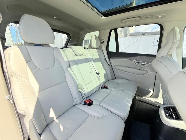 XC90 リチャージアルテメットT8AWDプラグインハイブリド ワンオーナー/禁煙車/ブロンドナッパレザーシート/パノラマサンルーフ/エアサスペンション/ハーマンカードン/Googleナビ/カープレイ/F&Rシートヒーター/ステアリングヒーター/ベンチレーション(22枚目)