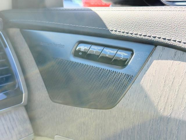 XC90 リチャージアルテメットT8AWDプラグインハイブリド ワンオーナー/禁煙車/ブロンドナッパレザーシート/パノラマサンルーフ/エアサスペンション/ハーマンカードン/Googleナビ/カープレイ/F&Rシートヒーター/ステアリングヒーター/ベンチレーション(46枚目)