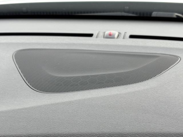 V60 D4 SE 禁煙車/ブラックレザー/純正ナビ/TV/Bluetooth/パワーシート/シートメモリー/オートライト/レインセンサー/シートメモリー/バックカメラ/衝突軽減B/クルーズコントロール/ETC(15枚目)