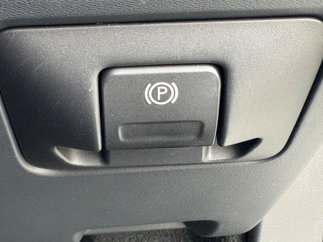 V60 D4 SE 禁煙車/ブラックレザー/純正ナビ/TV/Bluetooth/パワーシート/シートメモリー/オートライト/レインセンサー/シートメモリー/バックカメラ/衝突軽減B/クルーズコントロール/ETC(17枚目)