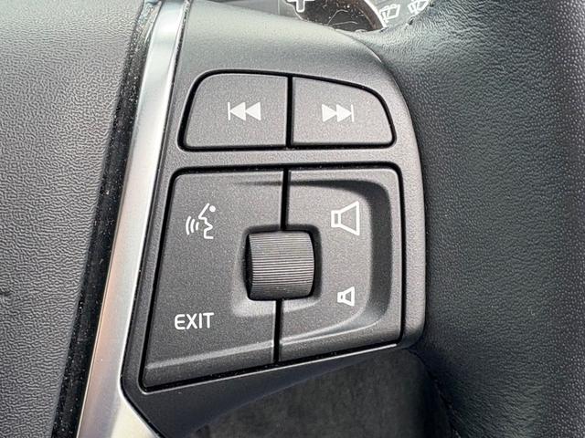 V60 D4 SE 禁煙車/ブラックレザー/純正ナビ/TV/Bluetooth/パワーシート/シートメモリー/オートライト/レインセンサー/シートメモリー/バックカメラ/衝突軽減B/クルーズコントロール/ETC(21枚目)