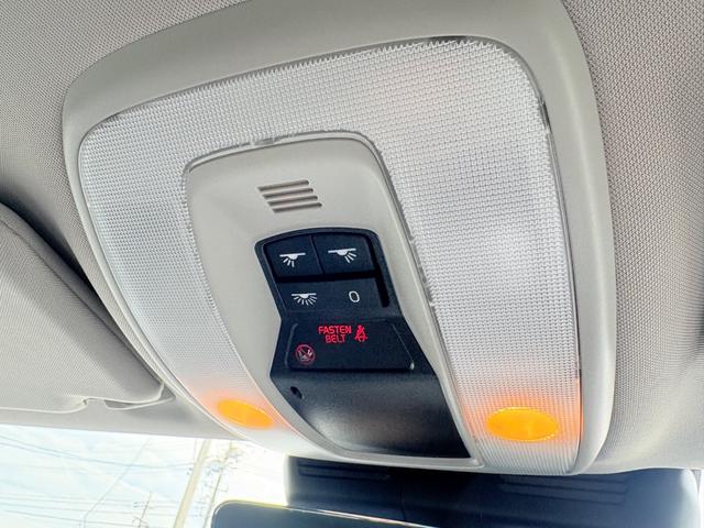 V60 D4 SE 禁煙車/ブラックレザー/純正ナビ/TV/Bluetooth/パワーシート/シートメモリー/オートライト/レインセンサー/シートメモリー/バックカメラ/衝突軽減B/クルーズコントロール/ETC(33枚目)