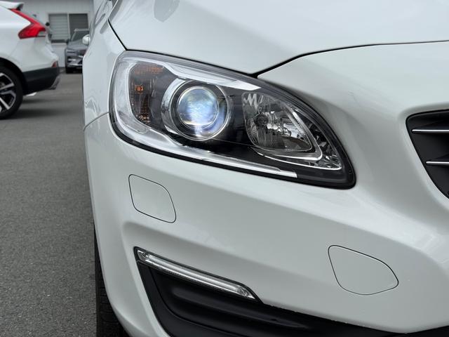 V60 D4 SE 禁煙車/ブラックレザー/純正ナビ/TV/Bluetooth/パワーシート/シートメモリー/オートライト/レインセンサー/シートメモリー/バックカメラ/衝突軽減B/クルーズコントロール/ETC(37枚目)
