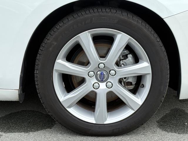 V60 D4 SE 禁煙車/ブラックレザー/純正ナビ/TV/Bluetooth/パワーシート/シートメモリー/オートライト/レインセンサー/シートメモリー/バックカメラ/衝突軽減B/クルーズコントロール/ETC(40枚目)