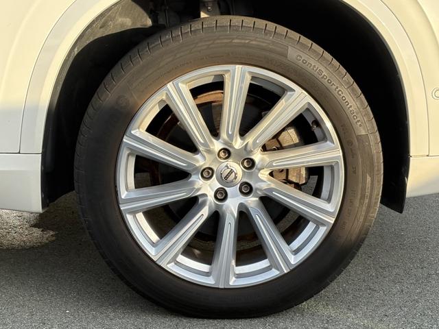 ＸＣ９０ Ｔ６　ＡＷＤ　インスクリプション　認定中古車／禁煙車／パノラマサンルーフ／純正ナビ／ＴＶ／カープレイ／／Ｂｌｕｅｔｏｏｔｈ／／Ｆ＆Ｒシートヒーター／ベンチレーション／マッサージ機能／３６０カメラ／衝突軽減Ｂ／パワーシート／ＥＴＣ（11枚目）